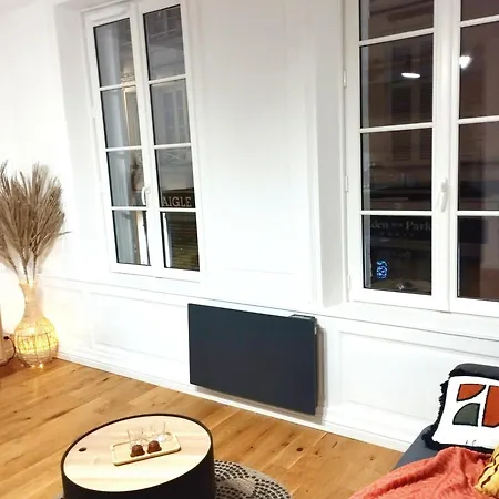 Hyper Centre * La Rochelle (Charente-Maritime)