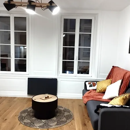 Hyper Centre Apartment *